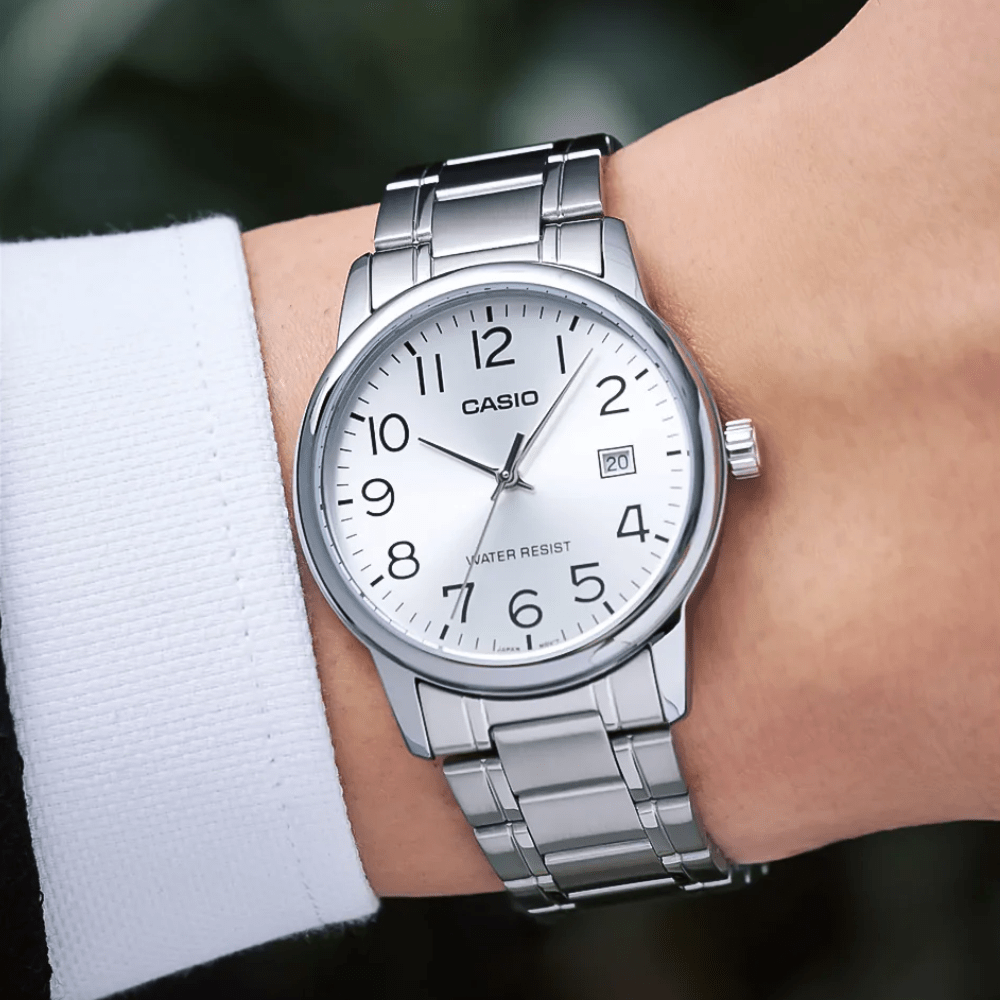 Reloj Casio Clásico MTP-V002D-7BUDF Análogo Línea Casio Dress Acero Plateado Hombre3