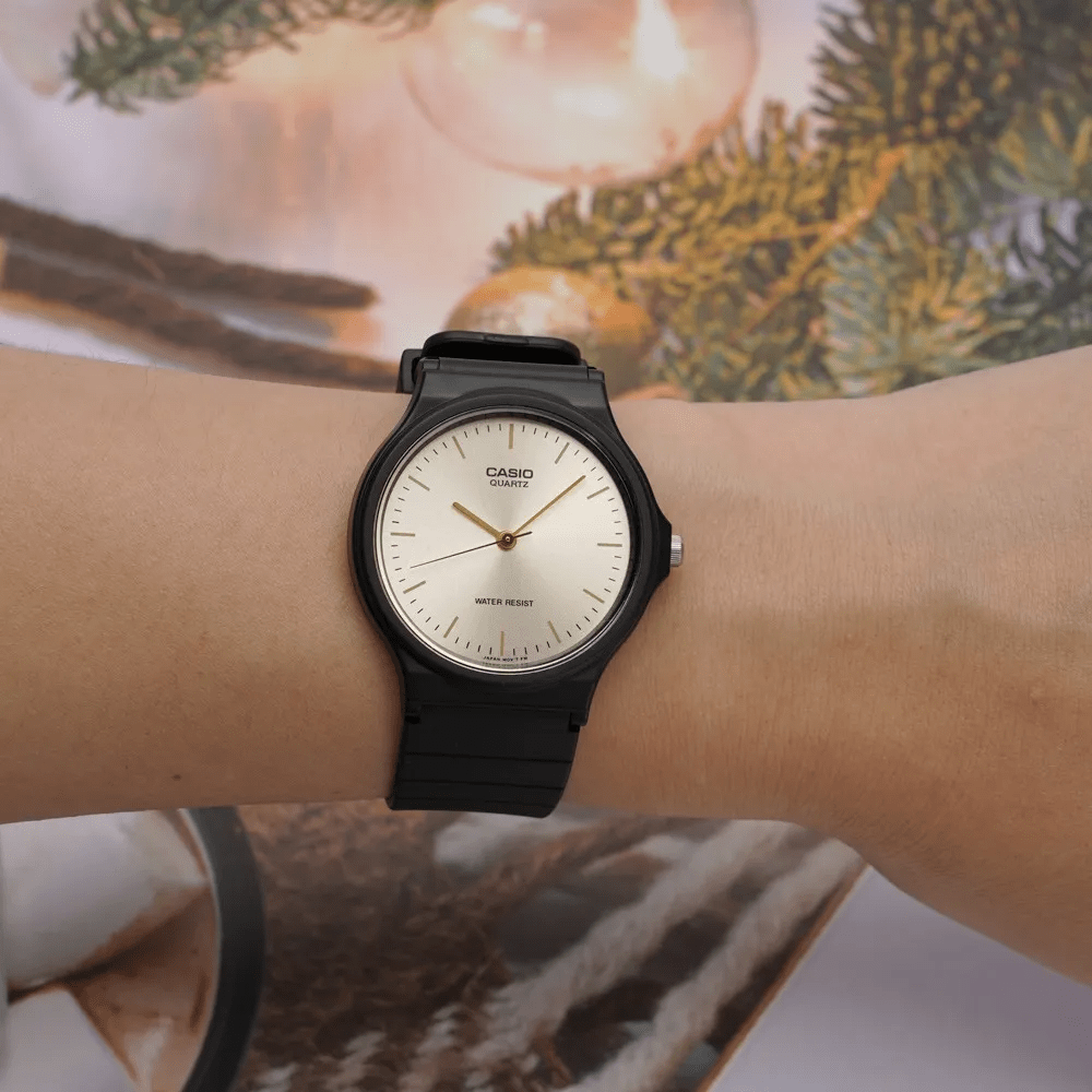 RELOJ CASIO MQ-24-7E2LDF NEGRO2