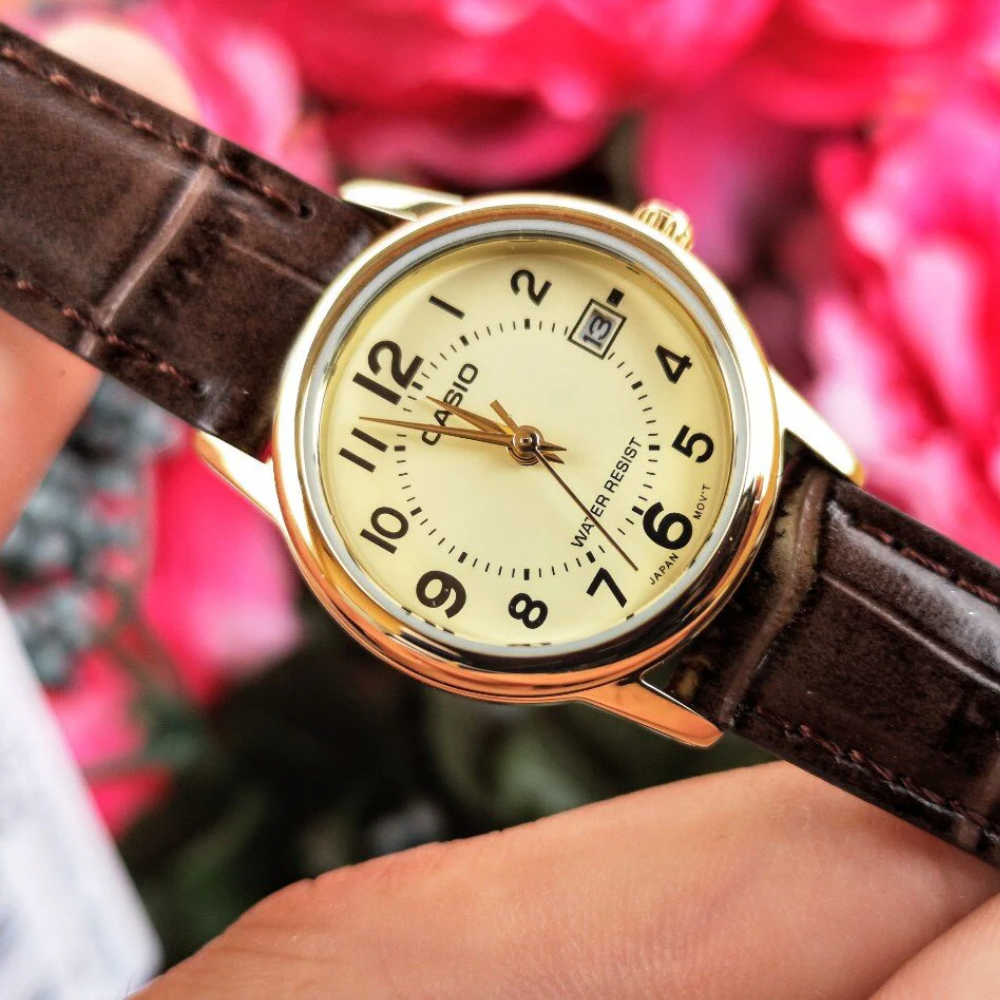 RELOJ CASIO LTP-V002GL-9BUDF DORADO3