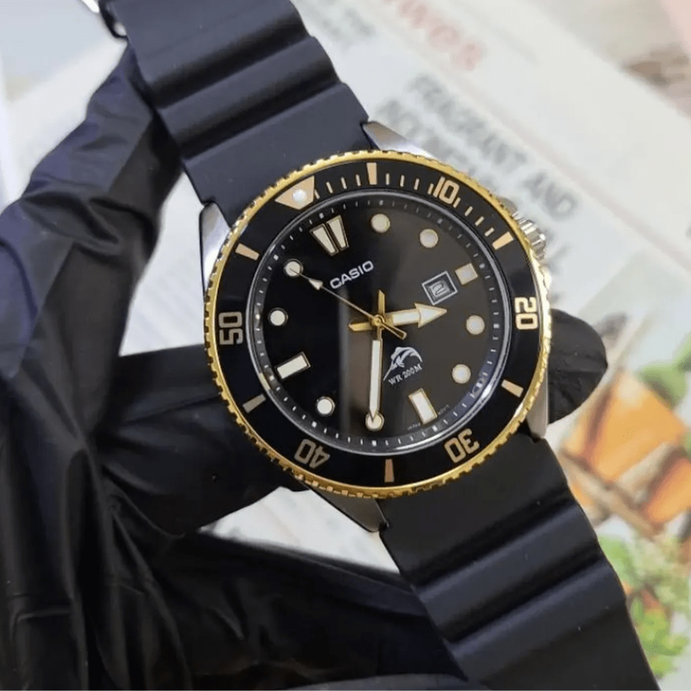 RELOJ CASIO MARLIN MDV-106G-1AVCF PLATEADO DORADO3