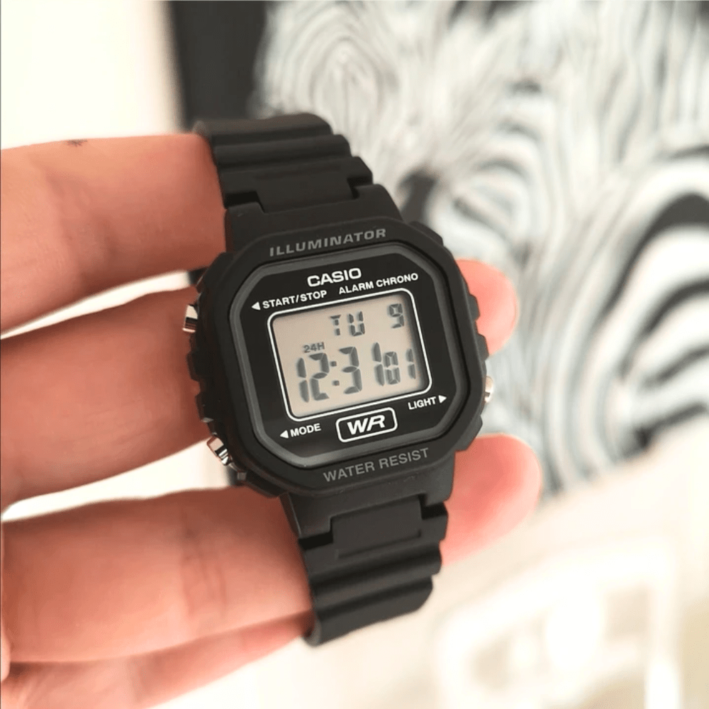 RELOJ CASIO LA-20WH-1ADF NEGRO3