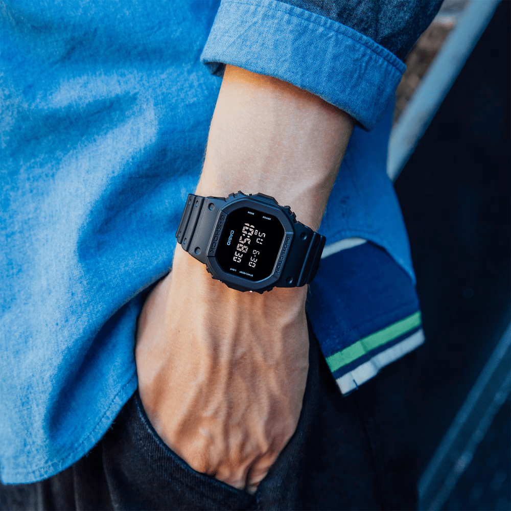 RELOJ CASIO G-SHOCK DW-5600UBB-1DR5