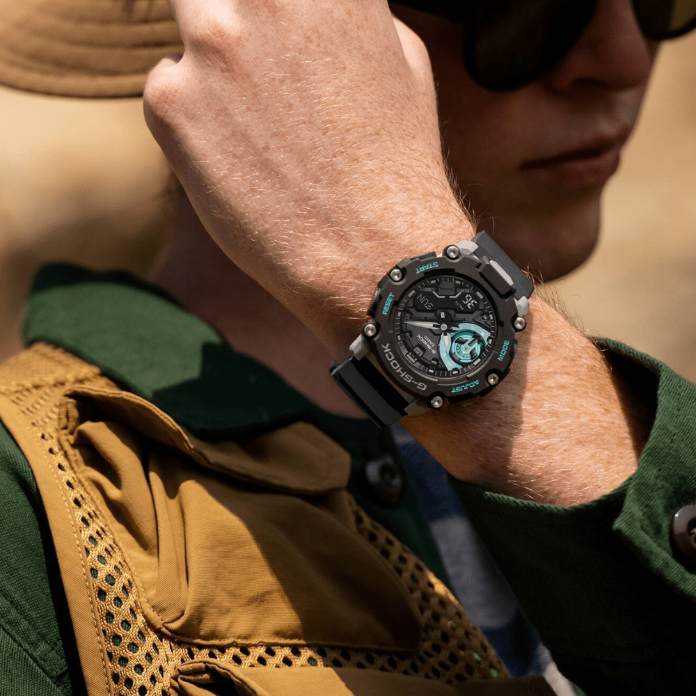 RELOJ CASIO G-SHOCK GA-2200M-1ADR4