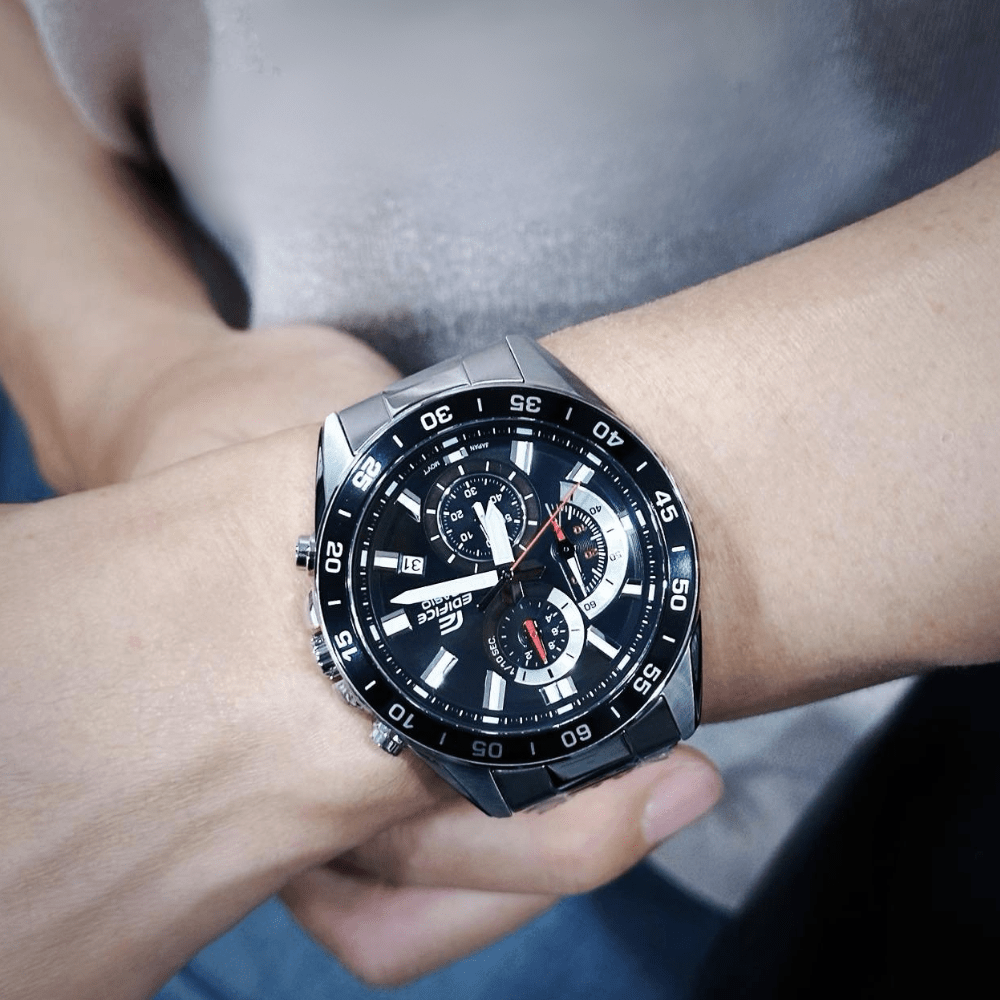 Reloj Casio Edifice EFV-550D-1AVUDF Cronógrafo Acero Plateado Negro Hombre4