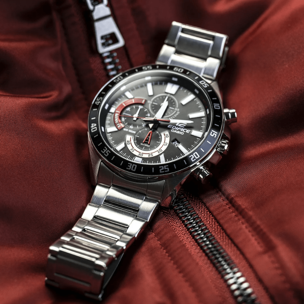 RELOJ CASIO EDIFICE EFV-620D-1A4VUDF PLATEADO3