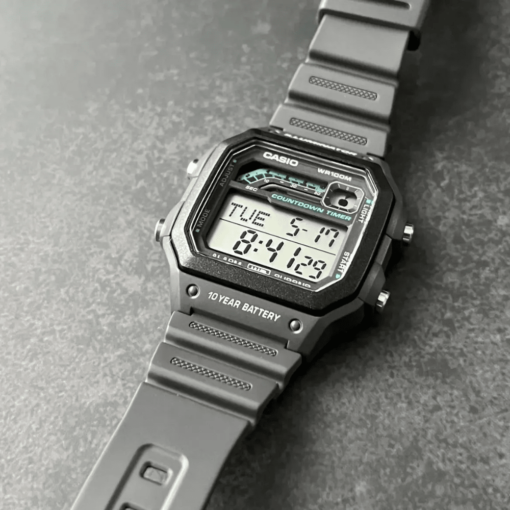 Reloj Casio Deportivo WS-1600H-8AVCF Resina Digital Gris Hombre3