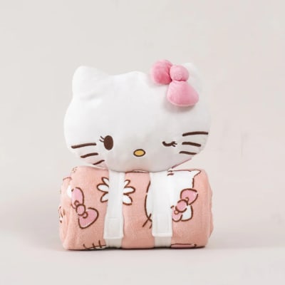 MANTA COJIN 3D HELLO KITTY INTER