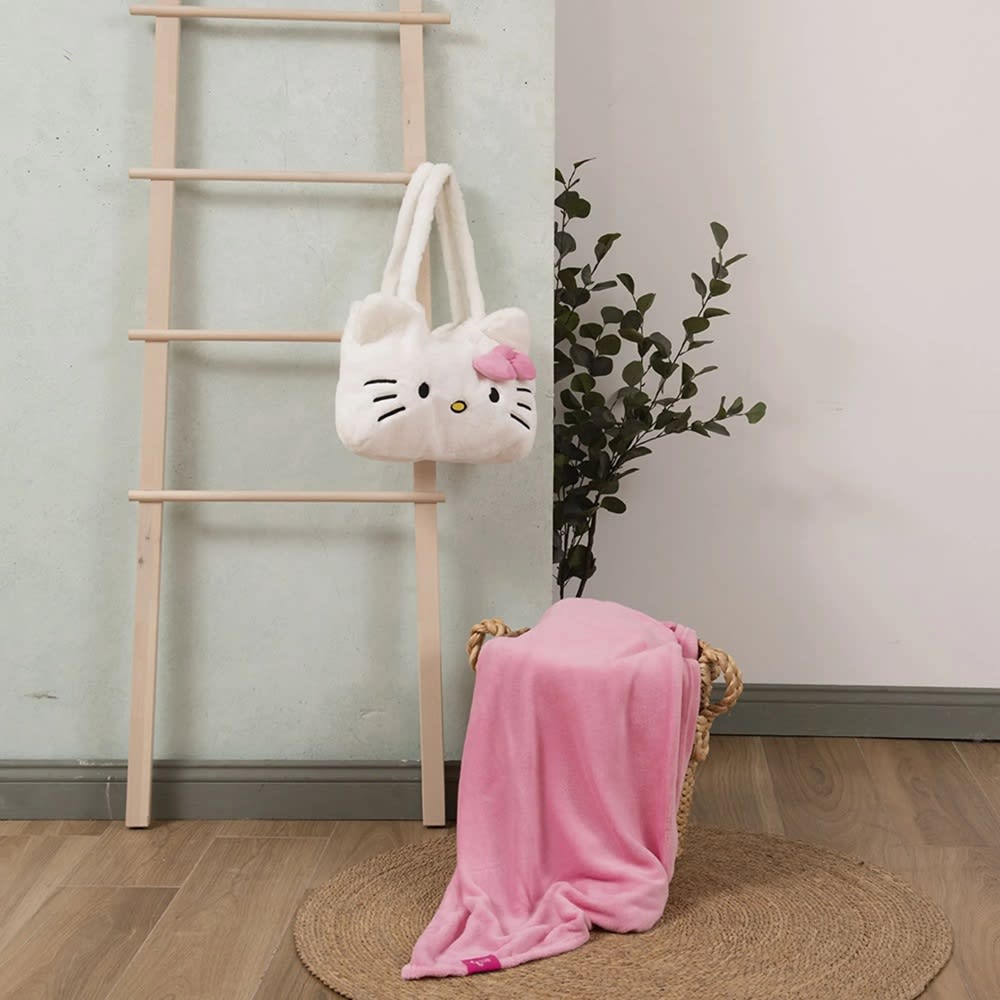 SET REGALABLE MANTA +CARTERA 3D HELLO KITTY INT1