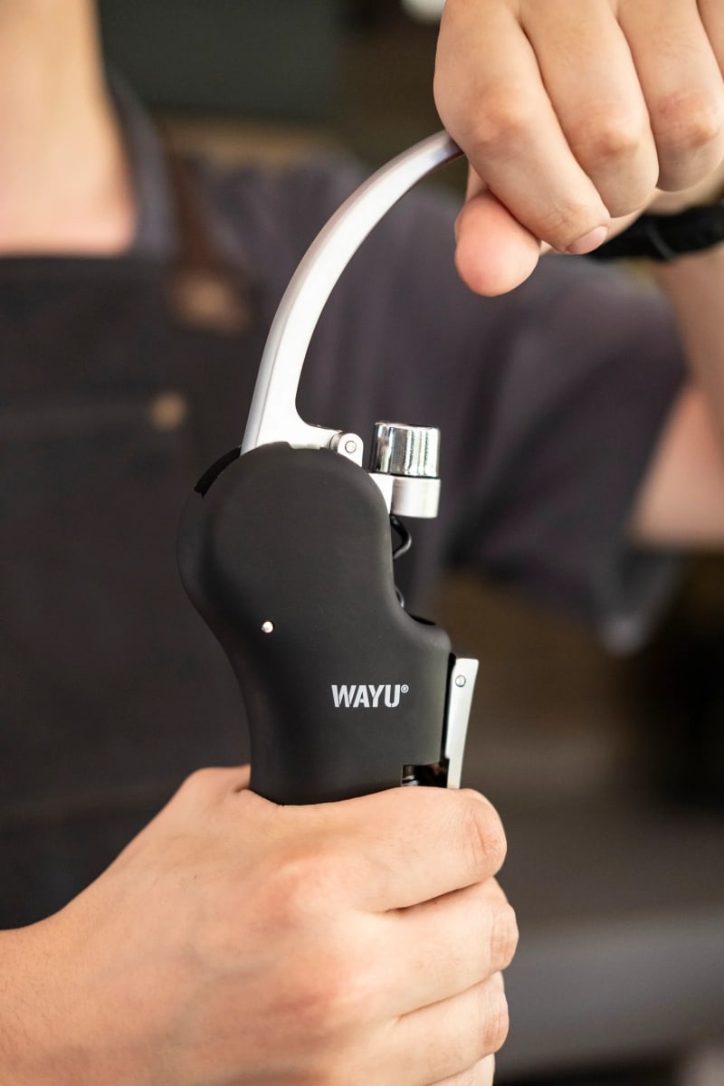 ABRIDOR DE VINO COMPACTO WAYU2