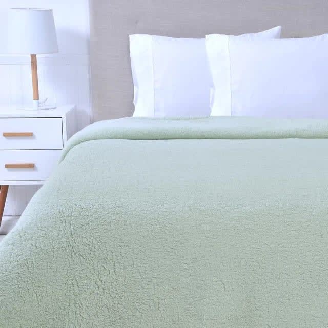 FRAZADA POLAR SHERPA MASHINI VERDE1