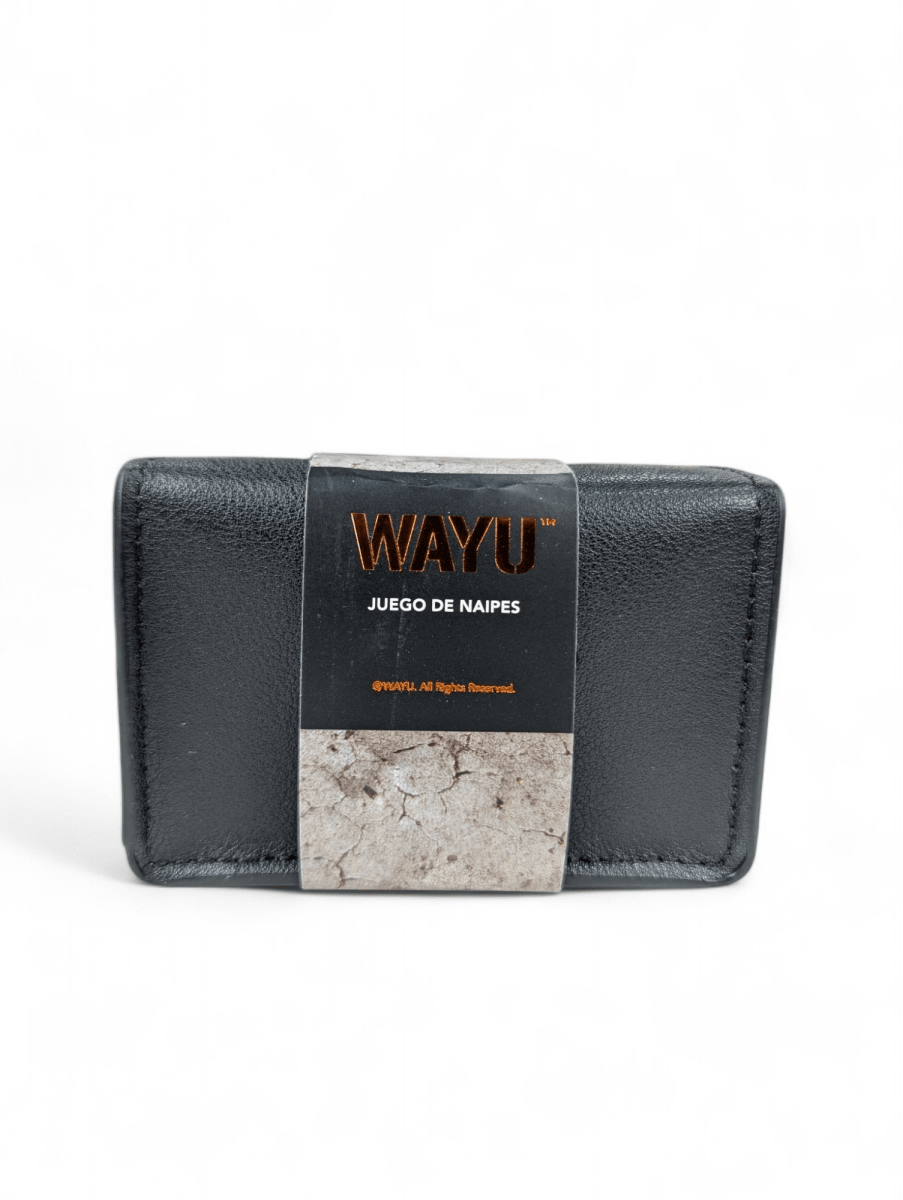 JUEGO DE NAIPES WAYU CON ESTUCHE DE CUERO VEGANO - INCLUYE 2 MAZOS2
