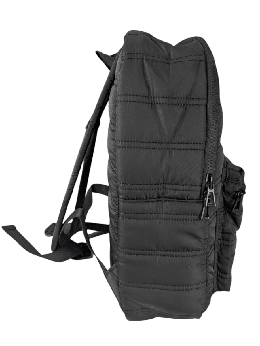 MOCHILA ESCOLAR MOOSE PARKA NEGRA CON PORTA LAPTOP Y AJUSTE ELÁSTICO: URBANA, VIAJES, CLASES2