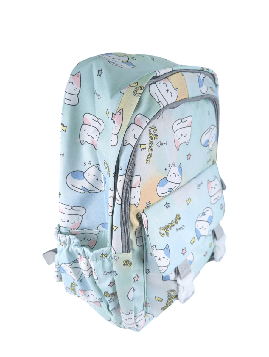 MOCHILA GATITO VERDE CON DISEÑO KAWAII: PORTA LAPTOP, 2 PORTA BOTELLAS Y ASAS ACOLCHADAS.2