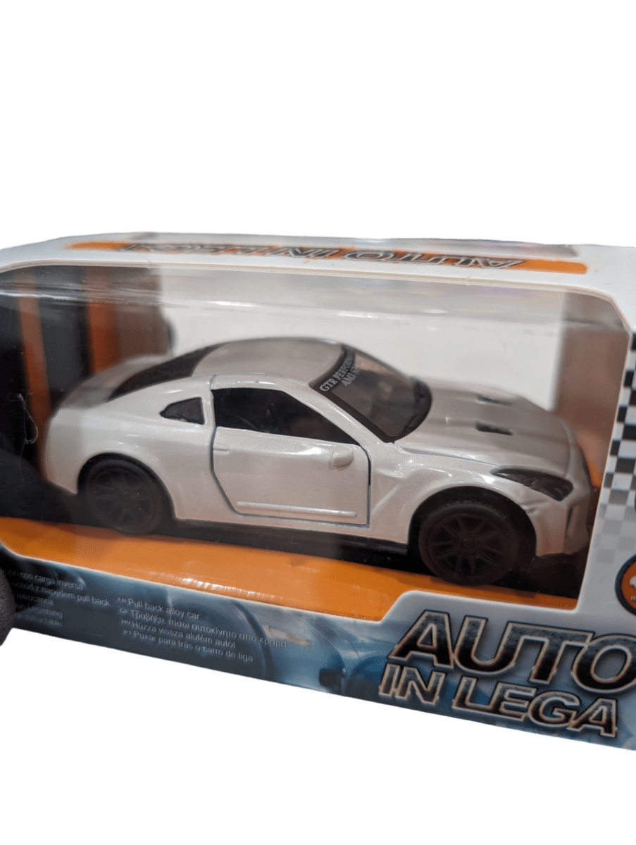 AUTO A ESCALA 1:32 NISSAN GTR352