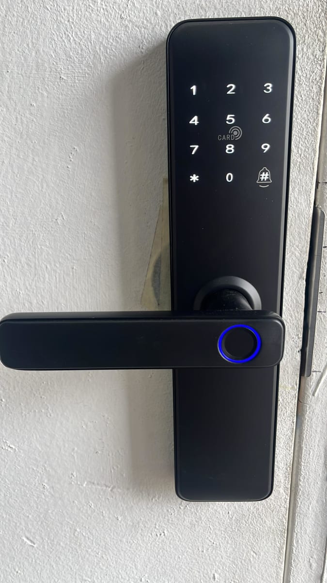 Chapa Eléctrica con huella1