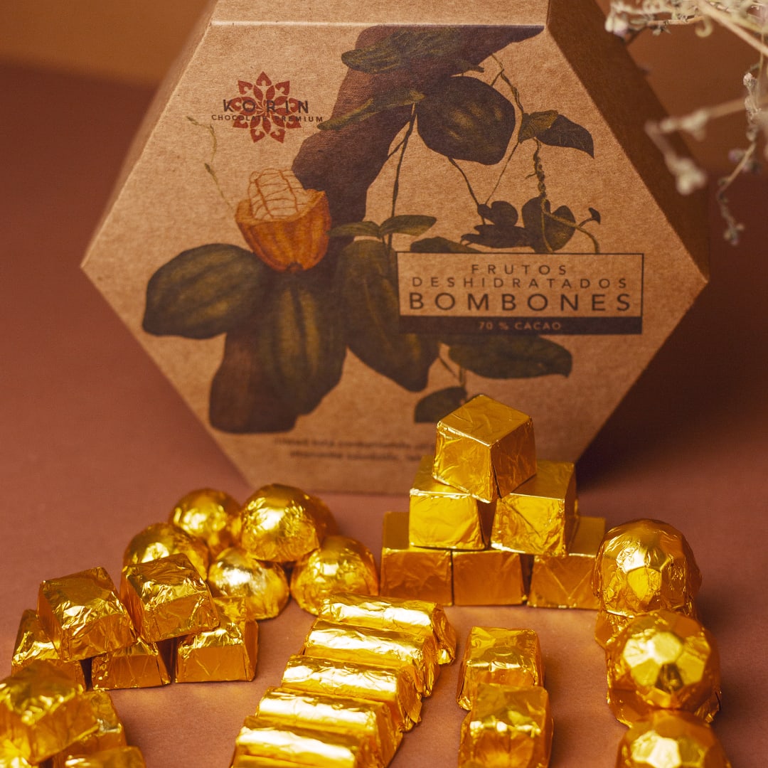 Giftbox Hexagonal  colección de frutos deshidratados3