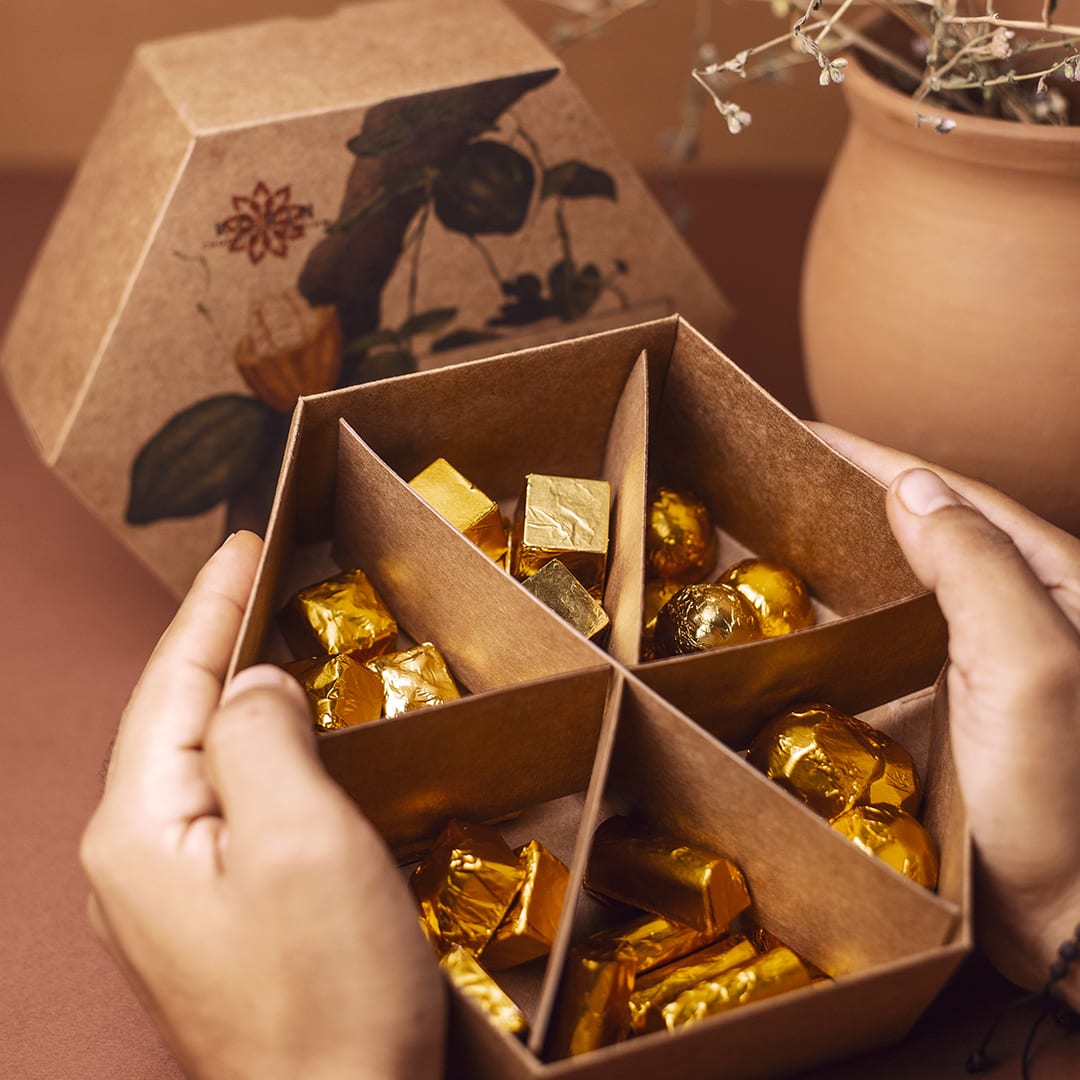 Giftbox Hexagonal  colección de frutos deshidratados2