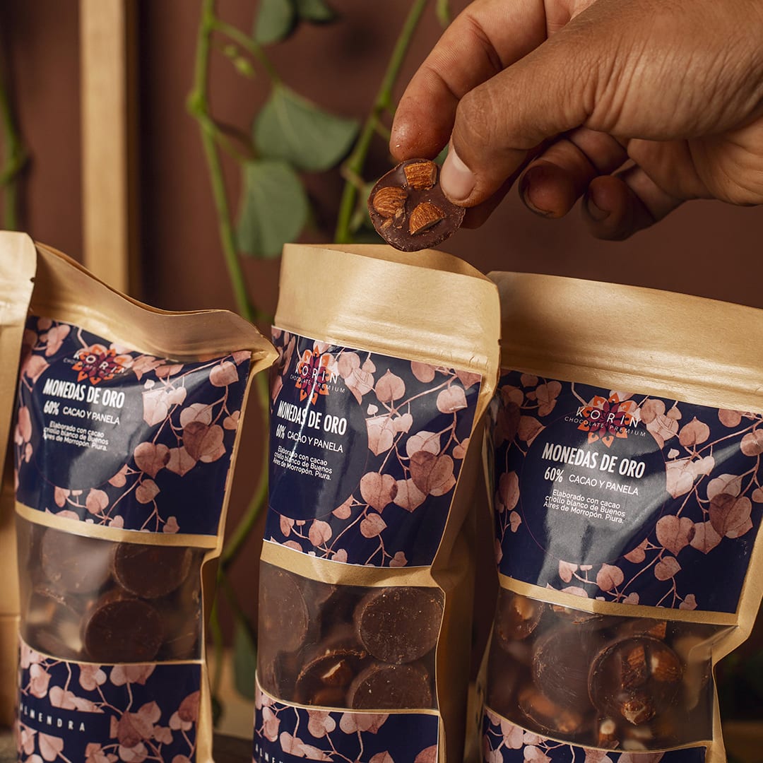 MONEDAS DE ORO CON ALMENDRAS TOSTADAS 60% CACAO2