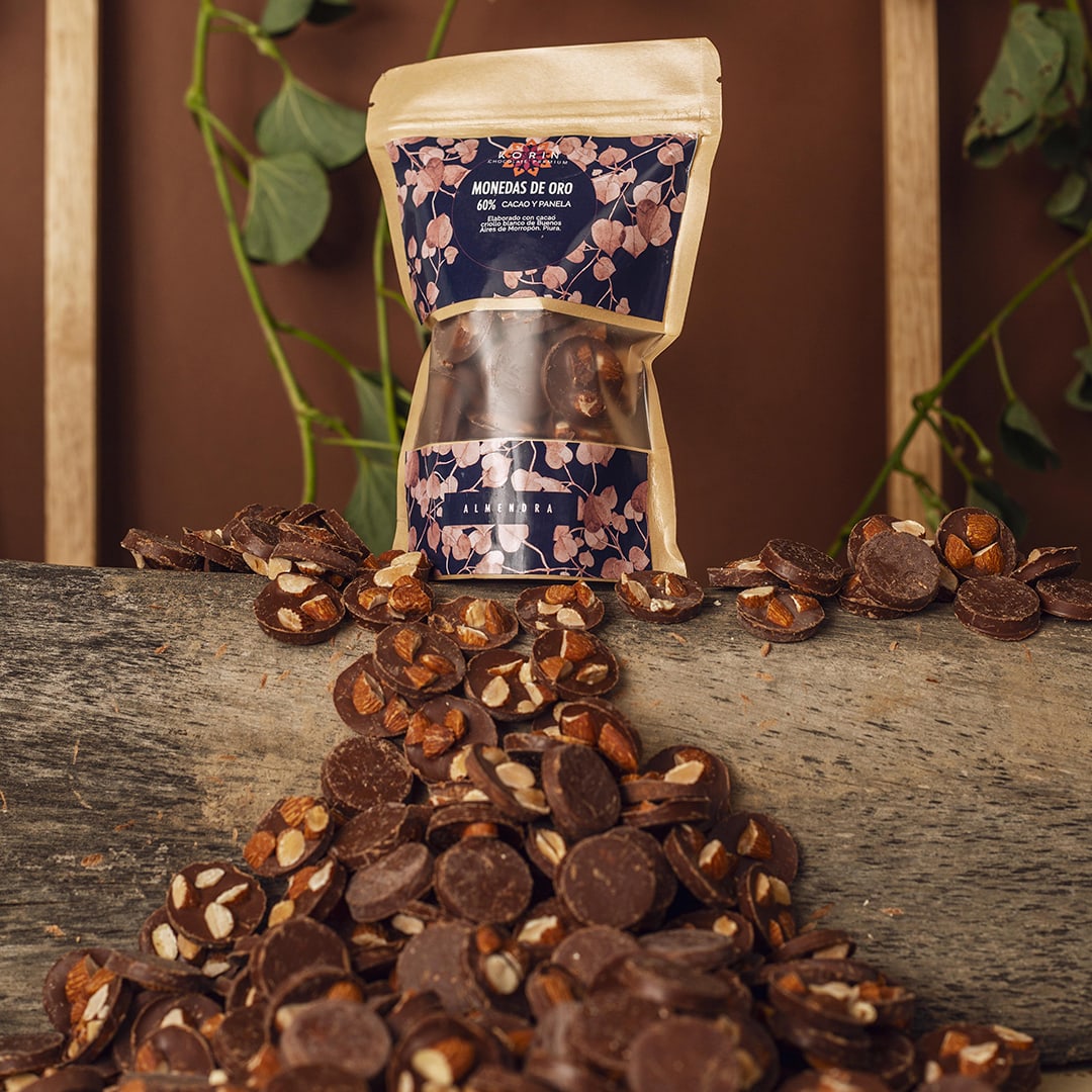 MONEDAS DE ORO CON ALMENDRAS TOSTADAS 60% CACAO3