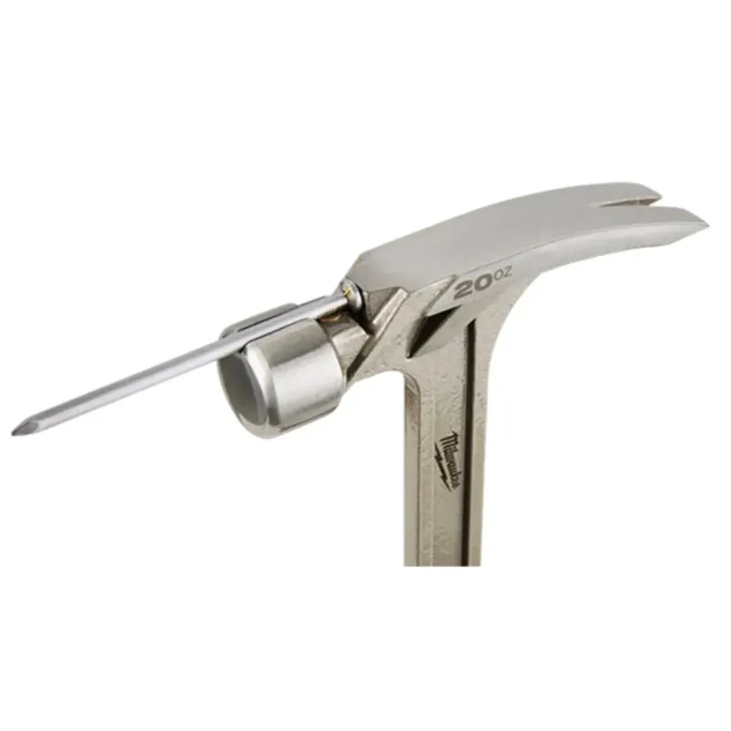 Martillo Carpintero Garra Recta 20 oz Cara Lisa MILWAUKEE 48-22-90202