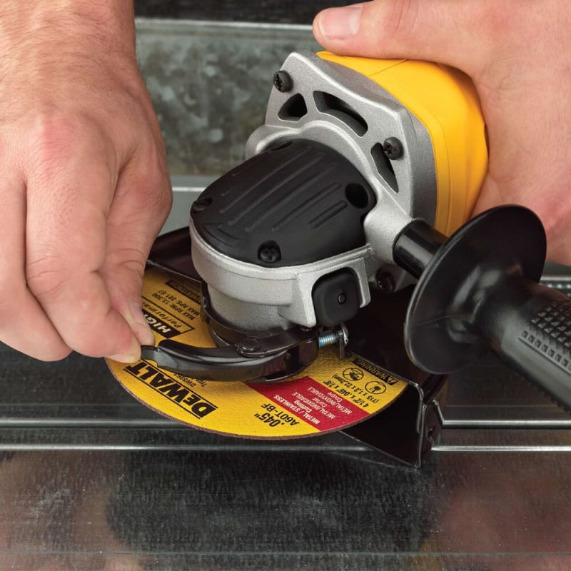Esmeril Angular DCG412M2 DEWALT5