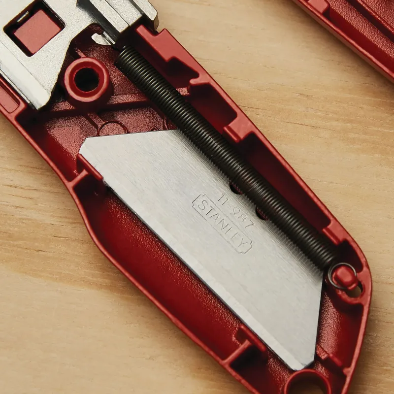 Cartonero Retractil STANLEY 10-189C3