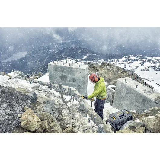 Esmeriladora Angular 4-1/2