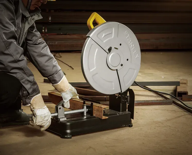 Tronzadora 2200w Eléctrica 220v STANLEY SSC22-B2C3