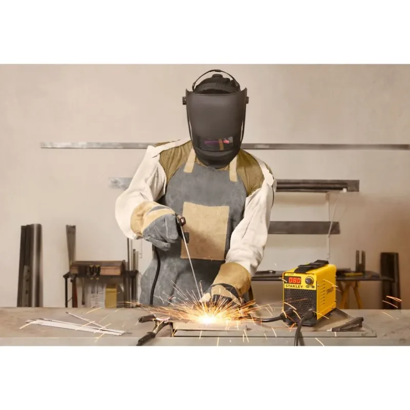 Soldadora Inverter 160A MMA / TIG Scratch Star 4000 STANLEY 61425-B2C3