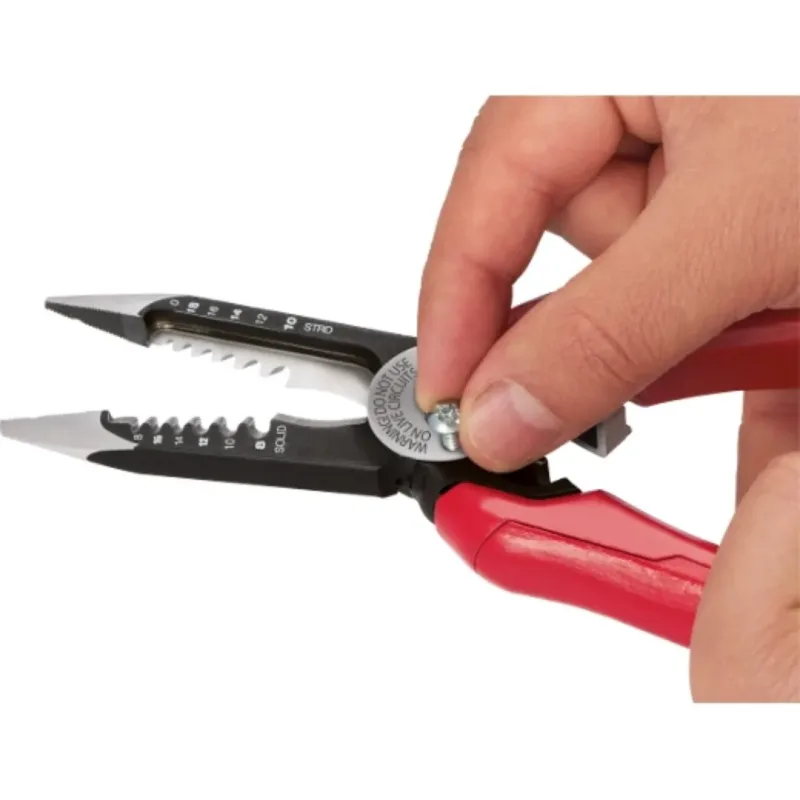 Alicate de Combinación 6 en 1 Comfort Grip MILWAUKEE 48-22-30793