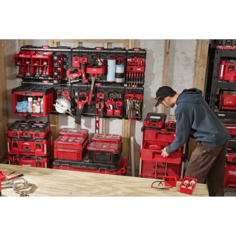 Placa Mural Compacta PACKOUT MILWAUKEE 48-22-84964