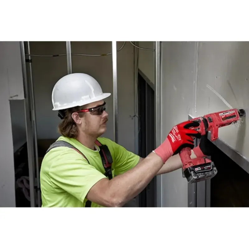 Lentes de Seguridad Gris Anti-Rayas MILWAUKEE 48-73-21064