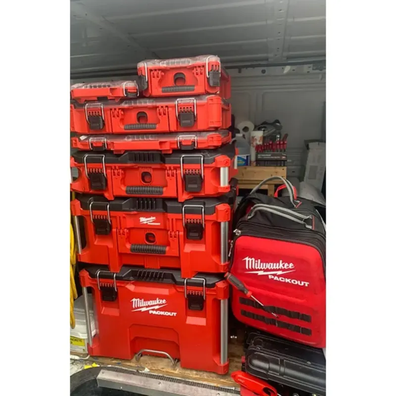Organizador de Perfil Bajo 10 Compartimentos PACKOUT MILWAUKEE 48-22-84314