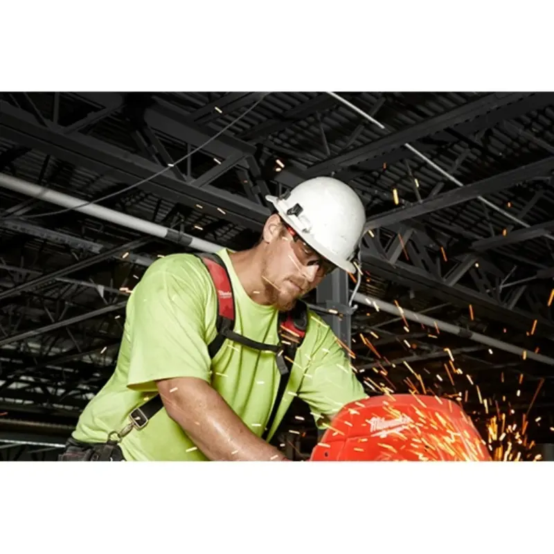 Lentes de Seguridad Gris Anti-Rayas MILWAUKEE 48-73-21065
