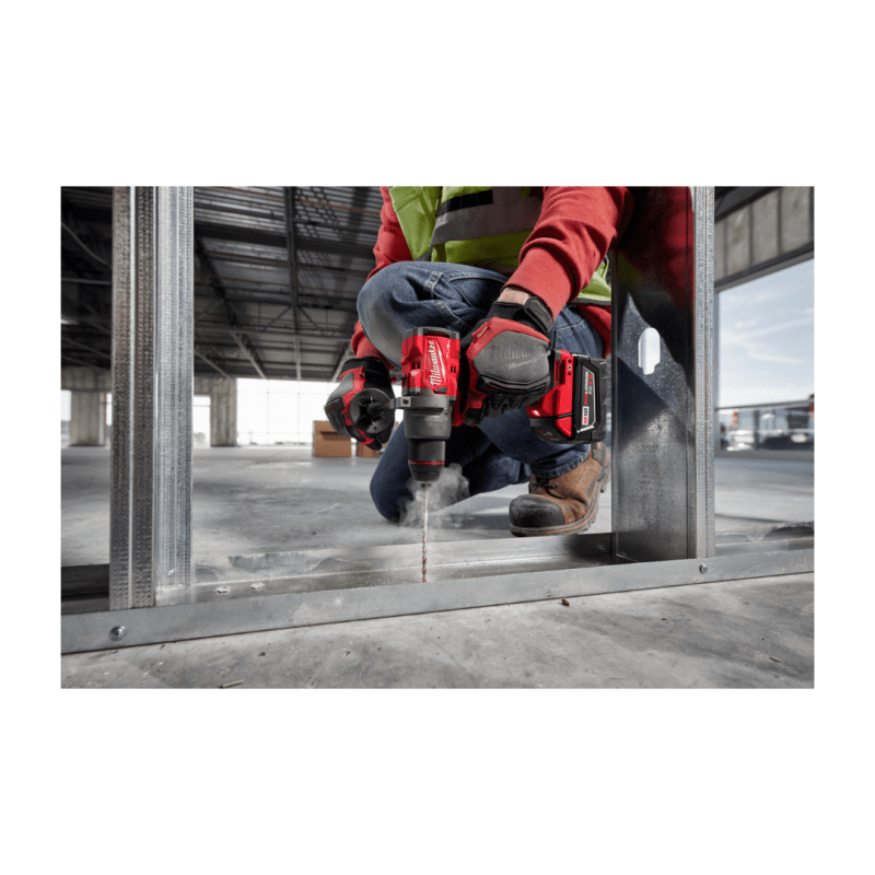 Kit Cargador M12/M18 + Batería M18 REDLITHIUM XC5.0 MILWAUKEE 48-59-18504