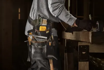 Cinturón Portaherramientas De Cuero DEWALT DWST550115 2