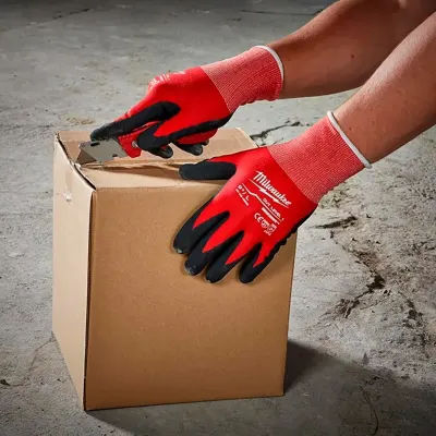 Guantes Bañados en Nitrilo Anticorte Nivel A1 Talla M MILWAUKEE 48-22-8901B 3