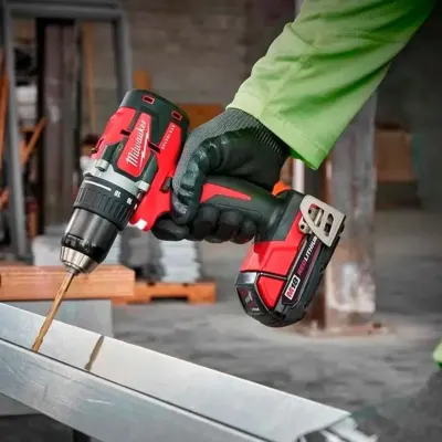 Taladro Percutor/atornillador 13 mm Inalámbrico 18v MILWAUKEE 2802-20 3