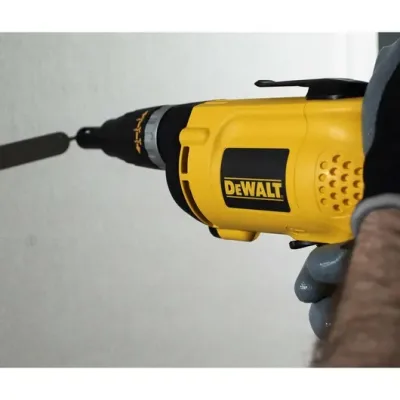 Atornillador Para Panel de Yeso 540W DEWALT DW255-B2 2