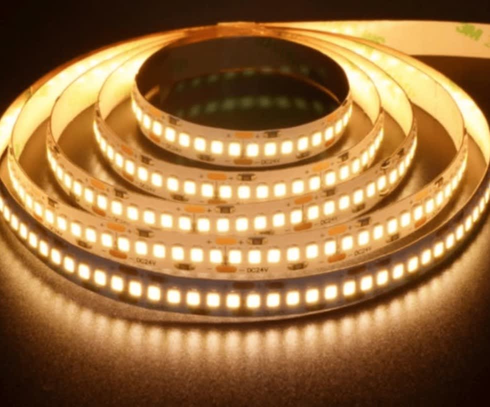 Cinta Led 12V 2835 10W/m IP20 120Led/m 2800K Luz Cálida 5mt (kn)2