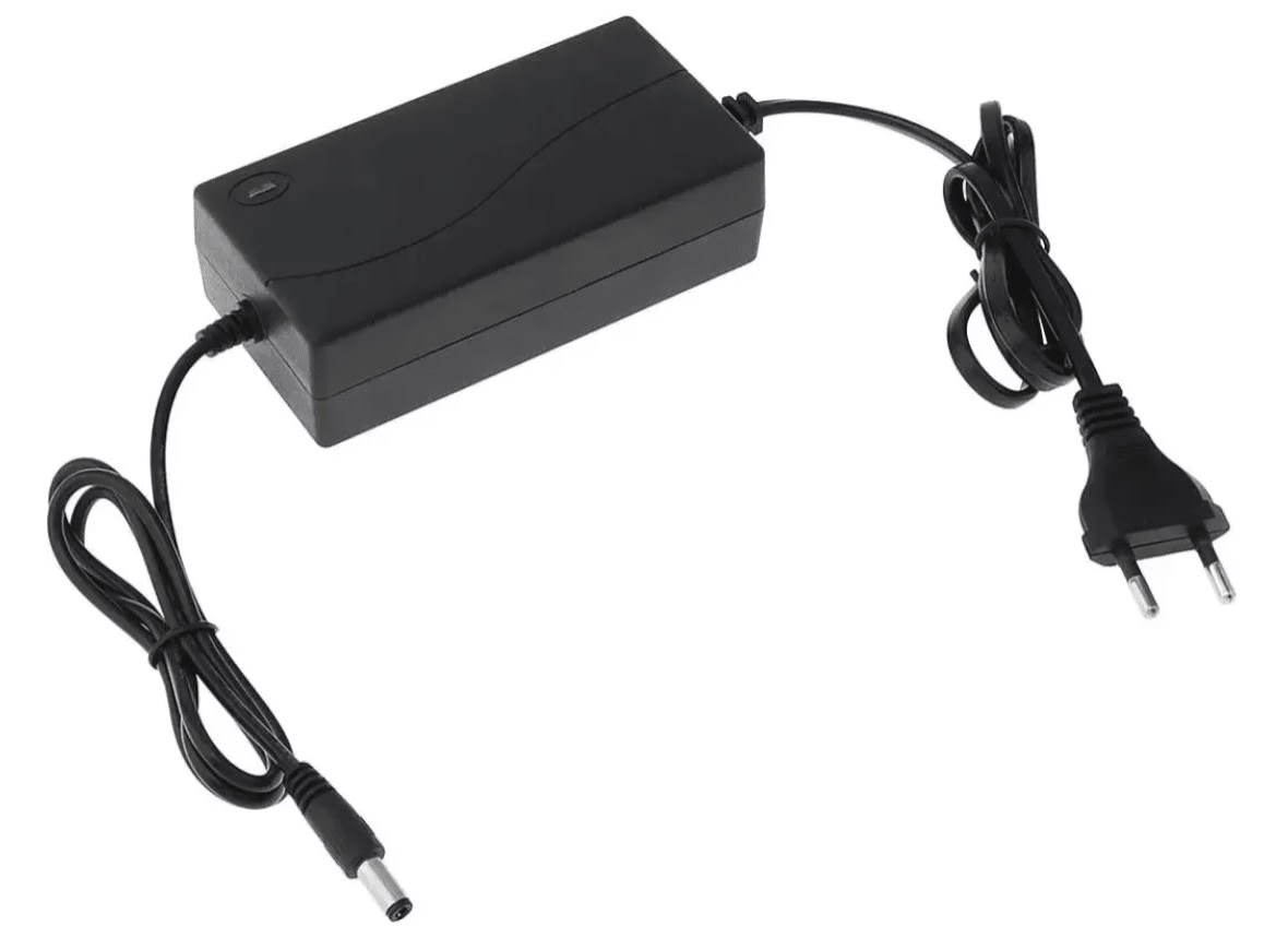 Transformador 12V 5A 60W Plug 5.5x2.5mm (eco)1