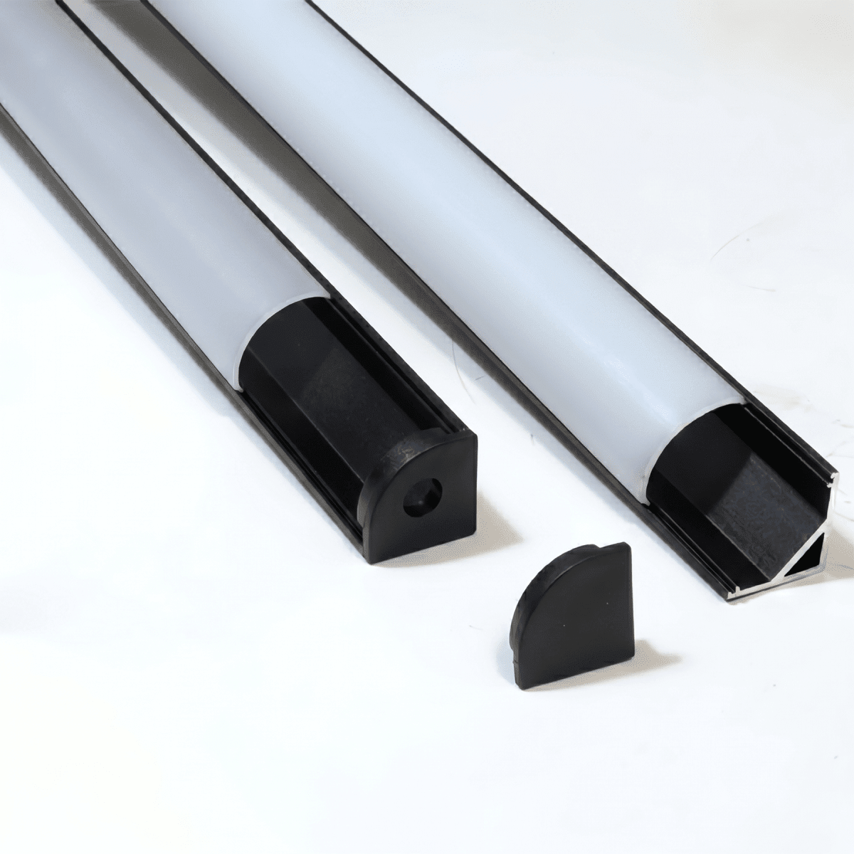 Perfil Aluminio Difusor 1002 2mt Esquinero Simple Negro1