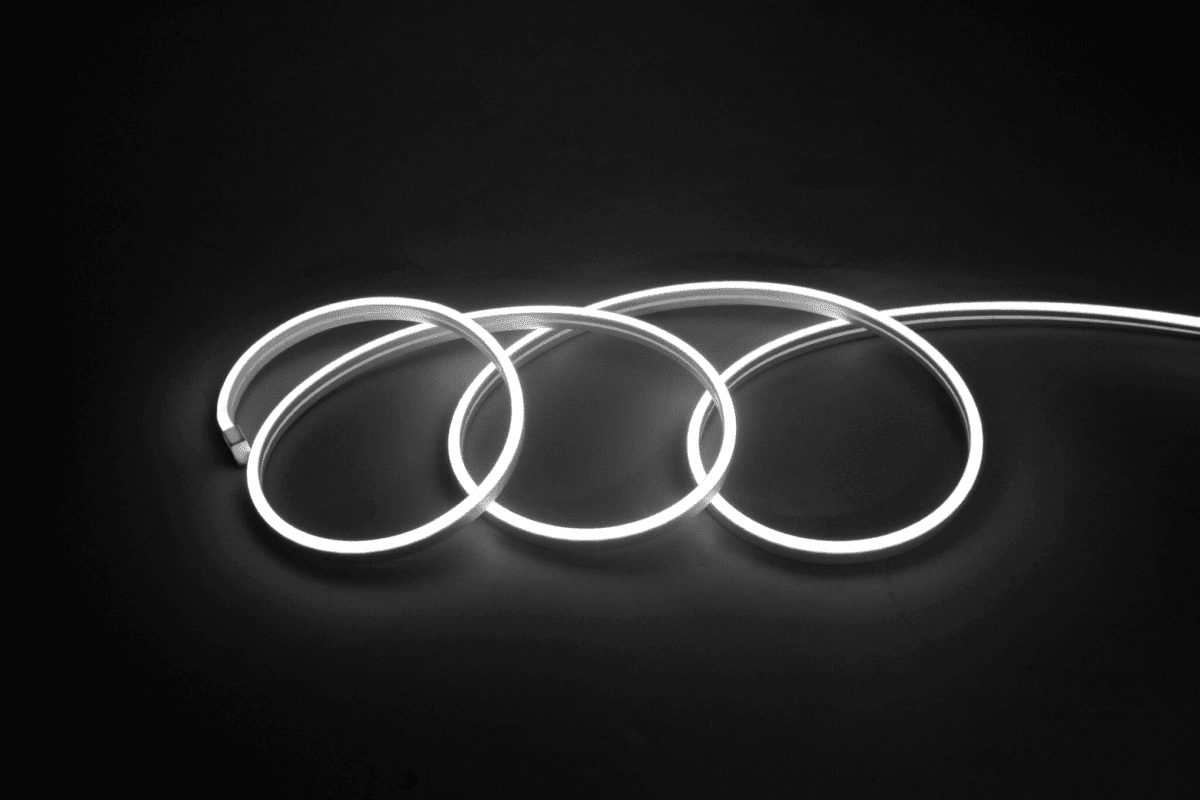 Neón Led 12V 6W/m 5mt 6000K Fría Blíster SEC wt3