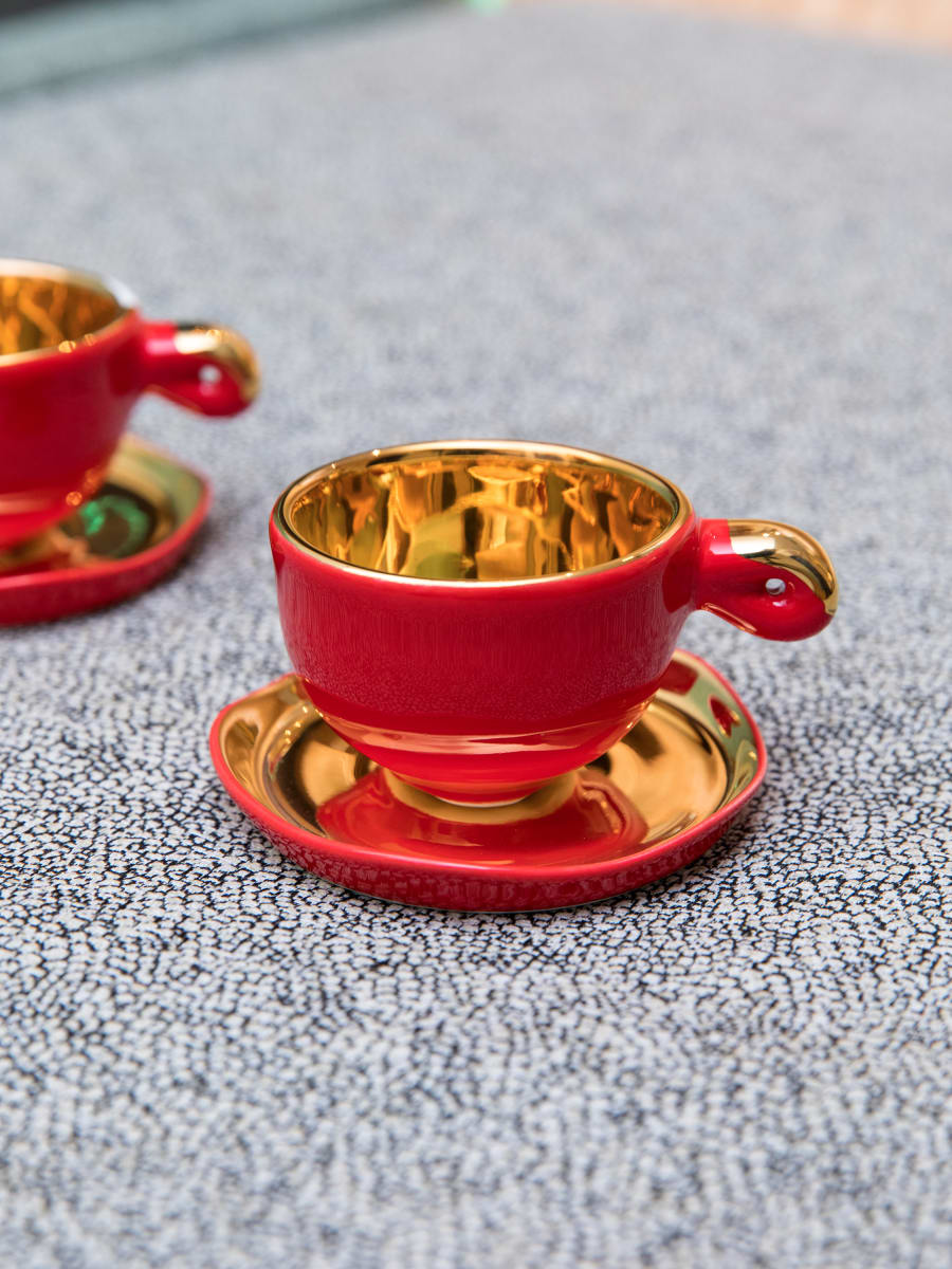 Taza Espresso & Platillo “Fiore” Oro 1 unidad4