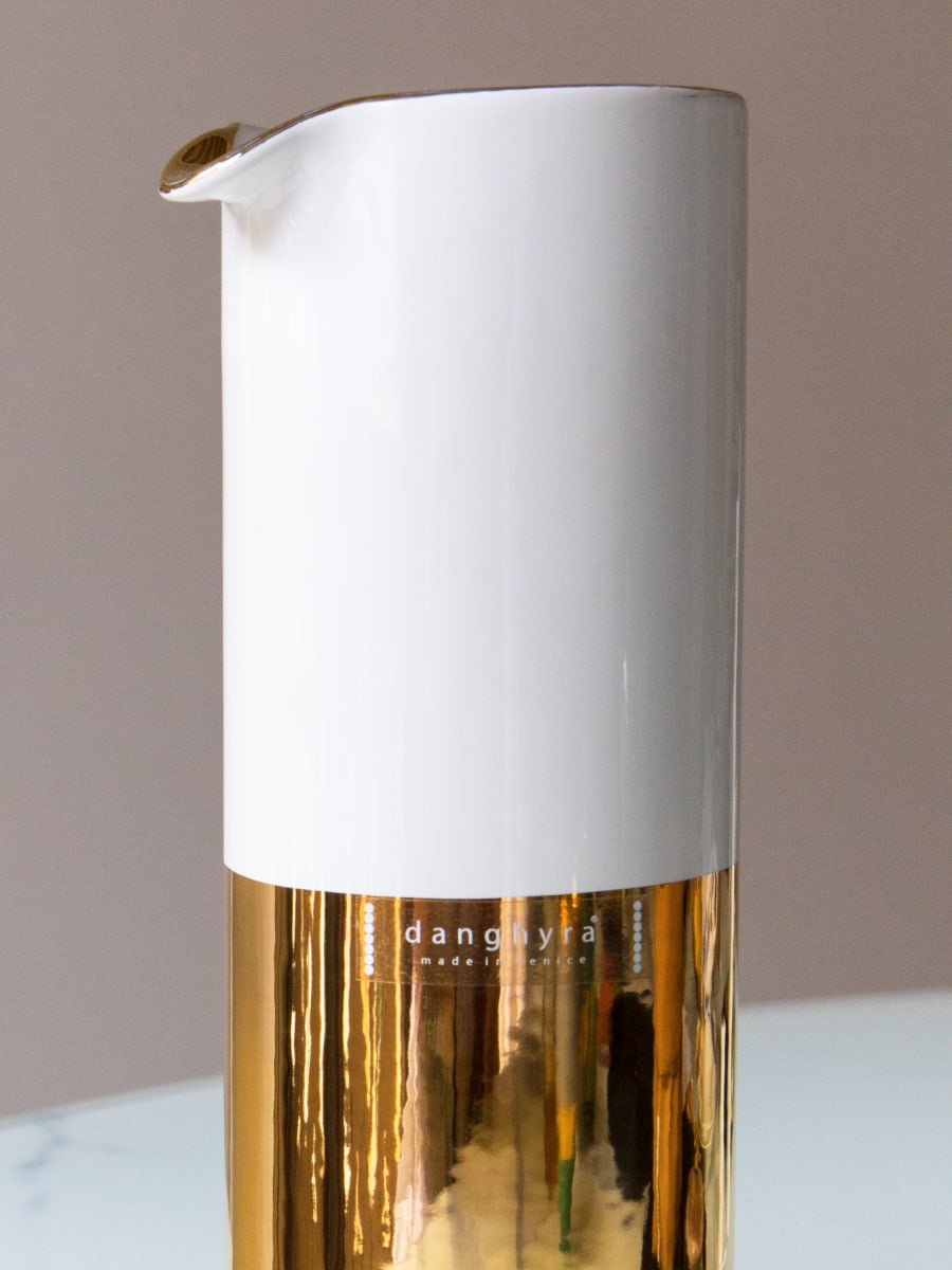 Jarra Cilindro Blanco / Oro2