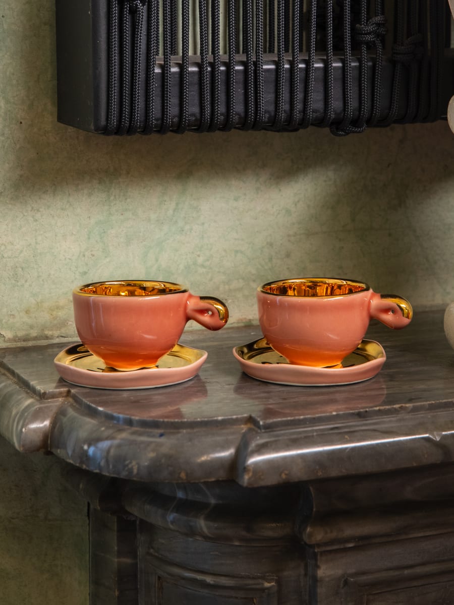 Taza Espresso & Platillo “Fiore” Oro 1 unidad13