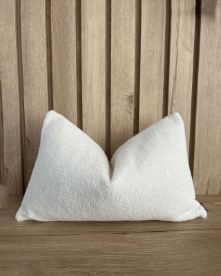 FUNDA RIÑONERA CURLY IVORY