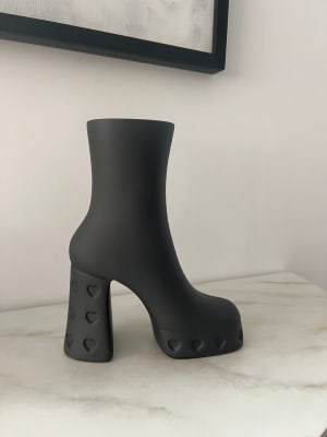 ADORNO BOTA DECORATIVA