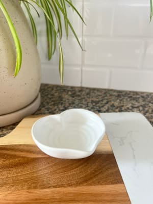 BOWL PARA CREMAS SALSAS CORAZÓN