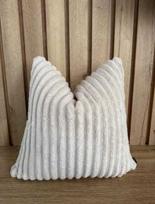 FUNDA DE COJÍN AURA BEIGE